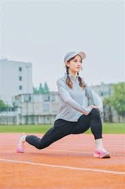 超酷炫烈焰战斧！《守望先锋2》莱因哈特神话武器皮肤上线 拥有全新技能特效